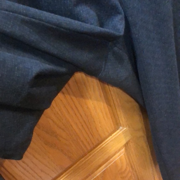 Grey small plaid Gloria Vanderbilt Amanda slacks, size 20W - Picture 5 of 7